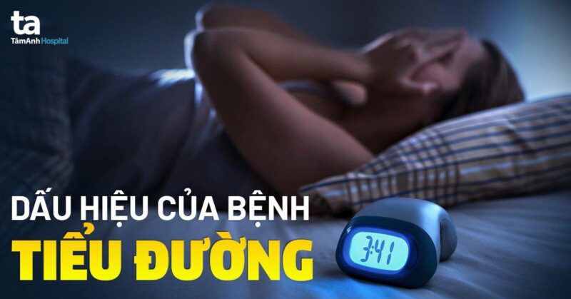 Màu sắc nước tiểu có thể thay đổi khi bị tiểu đường do mất nước và đường huyết cao